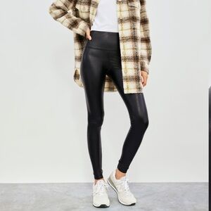 ARITZIA Wilfred Black Faux Leather Pants